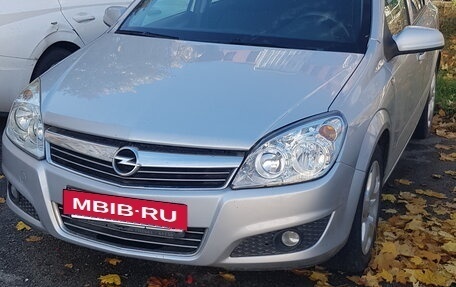 Opel Astra H, 2007 год, 670 000 рублей, 2 фотография