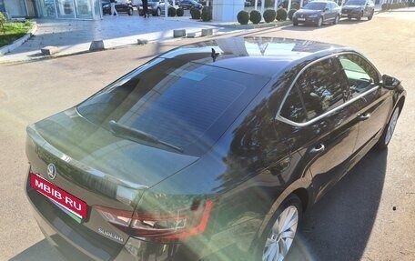 Skoda Superb III рестайлинг, 2017 год, 2 550 000 рублей, 6 фотография