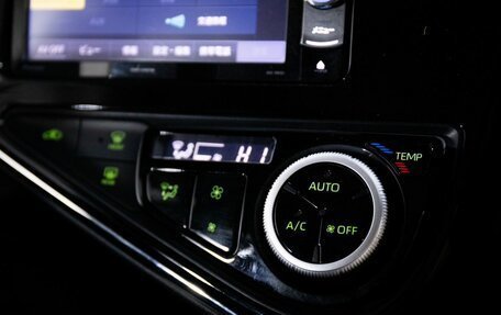 Toyota Aqua I, 2018 год, 1 099 000 рублей, 13 фотография