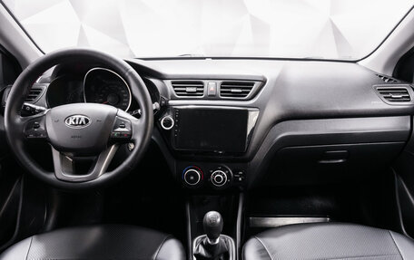 KIA Rio III рестайлинг, 2013 год, 850 000 рублей, 11 фотография