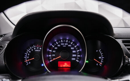 KIA Rio III рестайлинг, 2013 год, 850 000 рублей, 15 фотография