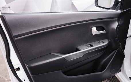 KIA Rio III рестайлинг, 2013 год, 850 000 рублей, 16 фотография