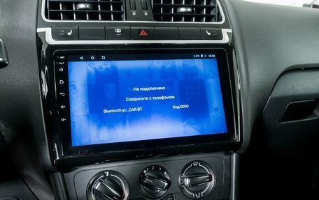 Volkswagen Polo VI (EU Market), 2013 год, 725 000 рублей, 11 фотография