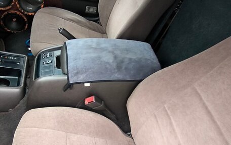 Toyota HiAce H100, 2001 год, 850 000 рублей, 7 фотография