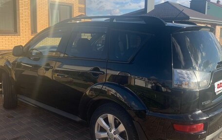 Mitsubishi Outlander III рестайлинг 3, 2011 год, 1 000 000 рублей, 5 фотография