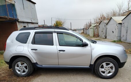 Renault Duster I рестайлинг, 2015 год, 900 000 рублей, 2 фотография