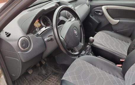 Renault Duster I рестайлинг, 2015 год, 900 000 рублей, 3 фотография