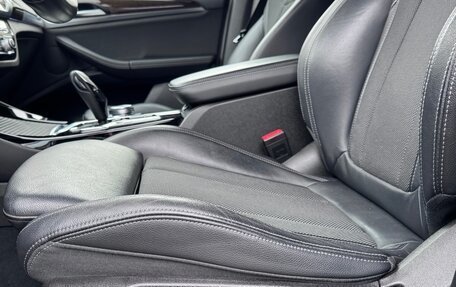 BMW X3, 2018 год, 3 550 000 рублей, 29 фотография