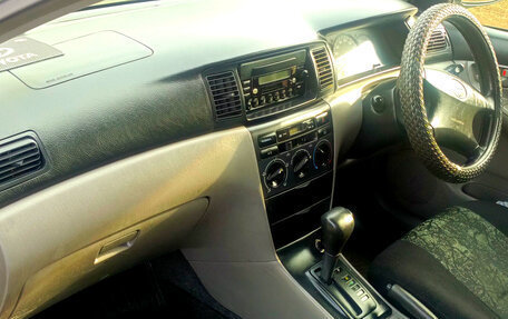 Toyota Corolla, 2001 год, 580 000 рублей, 13 фотография