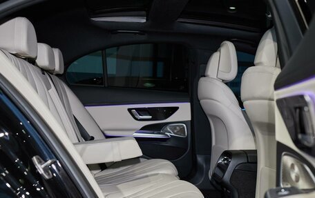 Mercedes-Benz E-Класс, 2025 год, 11 000 000 рублей, 12 фотография