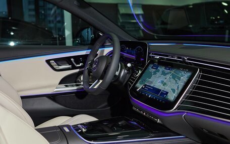 Mercedes-Benz E-Класс, 2025 год, 11 000 000 рублей, 9 фотография