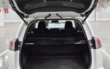 Toyota RAV4, 2016 год, 2 050 000 рублей, 12 фотография