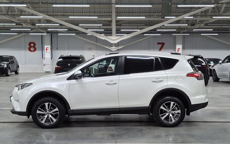 Toyota RAV4, 2016 год, 2 050 000 рублей, 10 фотография