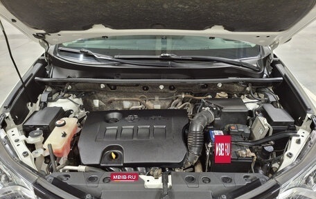 Toyota RAV4, 2016 год, 2 050 000 рублей, 11 фотография