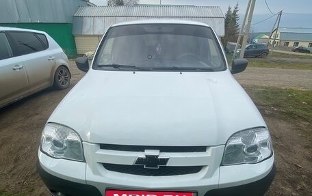 Chevrolet Niva I рестайлинг, 2016 год, 650 000 рублей, 1 фотография