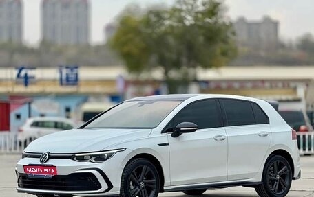 Volkswagen Golf VIII, 2024 год, 2 118 932 рублей, 1 фотография