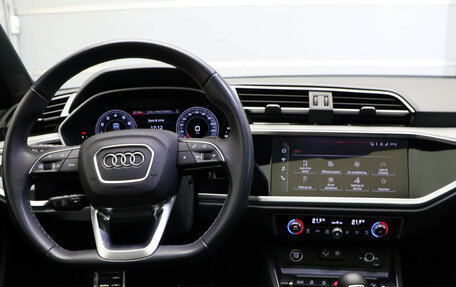 Audi Q3, 2024 год, 5 749 000 рублей, 10 фотография