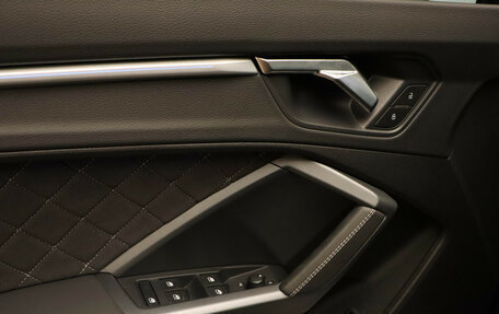 Audi Q3, 2024 год, 5 749 000 рублей, 28 фотография