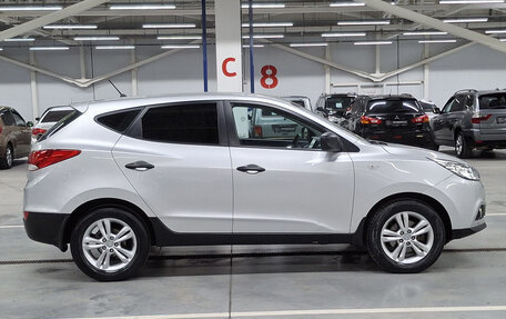 Hyundai ix35 I рестайлинг, 2011 год, 898 850 рублей, 5 фотография