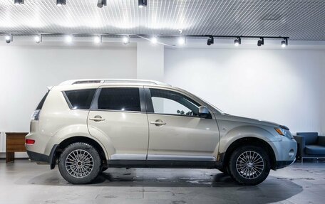 Mitsubishi Outlander III рестайлинг 3, 2008 год, 819 000 рублей, 6 фотография