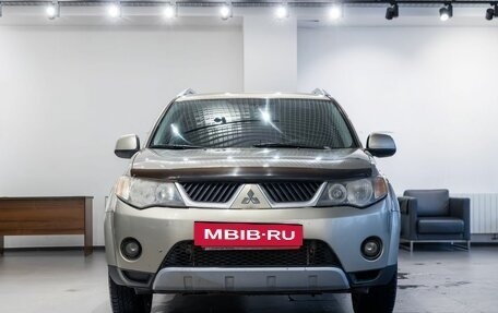 Mitsubishi Outlander III рестайлинг 3, 2008 год, 819 000 рублей, 7 фотография