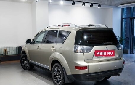 Mitsubishi Outlander III рестайлинг 3, 2008 год, 819 000 рублей, 8 фотография