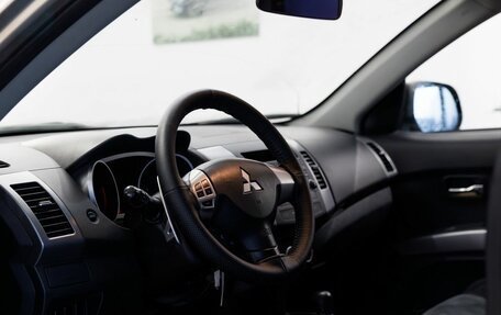 Mitsubishi Outlander III рестайлинг 3, 2008 год, 819 000 рублей, 24 фотография