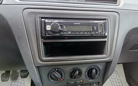 Skoda Rapid I, 2017 год, 939 995 рублей, 17 фотография