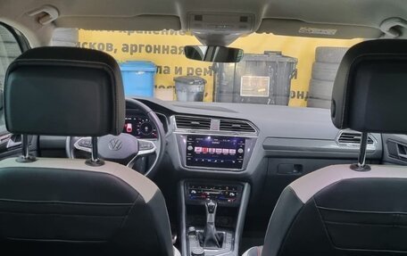 Volkswagen Tiguan II, 2021 год, 3 050 000 рублей, 6 фотография