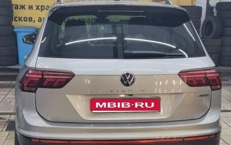 Volkswagen Tiguan II, 2021 год, 3 050 000 рублей, 3 фотография