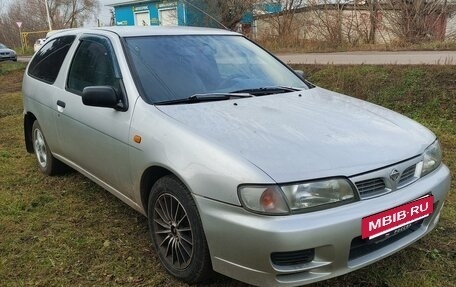 Nissan Almera, 1997 год, 220 000 рублей, 2 фотография