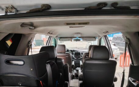 Mazda MPV II, 2004 год, 750 000 рублей, 13 фотография