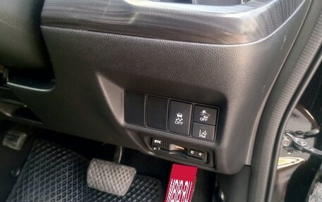 Honda Stepwgn IV, 2016 год, 2 410 000 рублей, 4 фотография