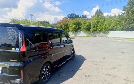 Honda Stepwgn IV, 2016 год, 2 410 000 рублей, 14 фотография