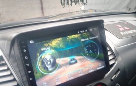 Mitsubishi L200 IV рестайлинг, 2010 год, 600 000 рублей, 6 фотография