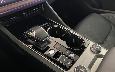 Volkswagen Touareg III, 2020 год, 4 897 000 рублей, 27 фотография