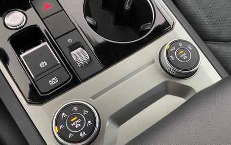 Volkswagen Touareg III, 2020 год, 4 897 000 рублей, 28 фотография