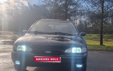 Ford Mondeo I, 1995 год, 130 000 рублей, 1 фотография