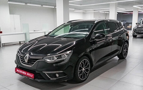 Renault Megane IV, 2018 год, 1 388 000 рублей, 1 фотография