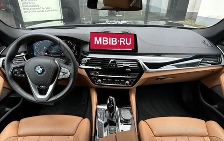 BMW 5 серия, 2020 год, 3 950 000 рублей, 7 фотография