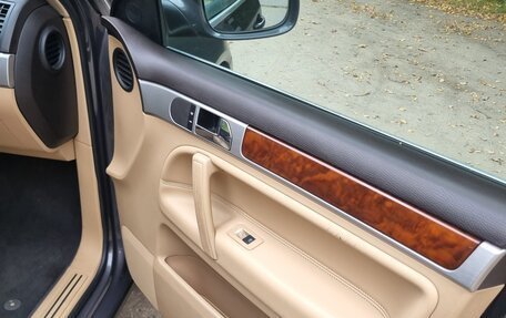 Volkswagen Touareg III, 2010 год, 1 150 000 рублей, 13 фотография