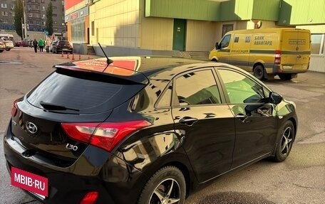 Hyundai i30 II рестайлинг, 2012 год, 999 990 рублей, 4 фотография