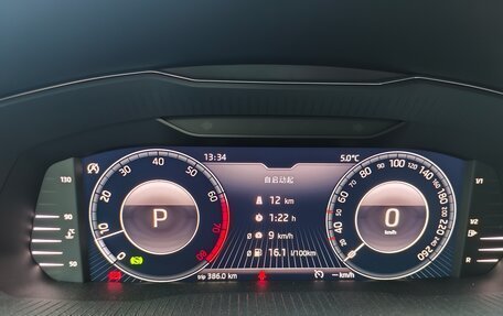 Skoda Superb III рестайлинг, 2025 год, 2 880 000 рублей, 2 фотография