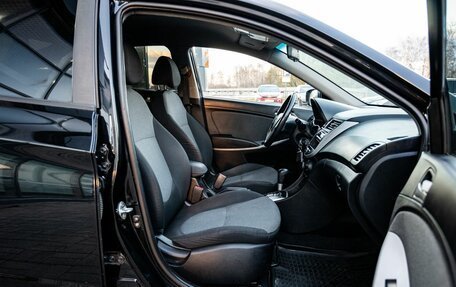 Hyundai Solaris II рестайлинг, 2013 год, 900 000 рублей, 11 фотография