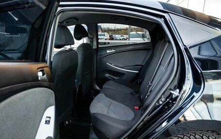 Hyundai Solaris II рестайлинг, 2013 год, 900 000 рублей, 13 фотография