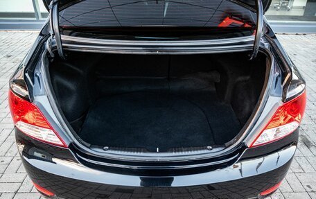 Hyundai Solaris II рестайлинг, 2013 год, 900 000 рублей, 20 фотография