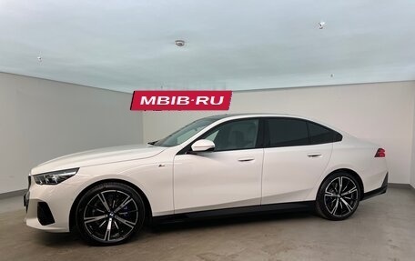 BMW 5 серия, 2024 год, 10 500 000 рублей, 5 фотография