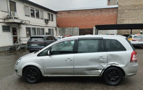 Opel Zafira B, 2013 год, 420 000 рублей, 3 фотография