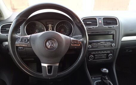 Volkswagen Golf VI, 2012 год, 1 200 000 рублей, 10 фотография