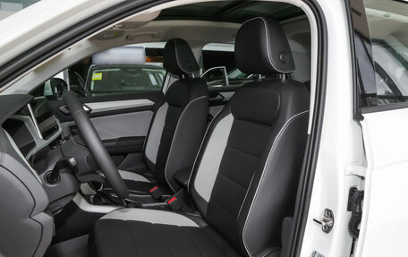 Volkswagen T-Roc I, 2024 год, 2 825 000 рублей, 37 фотография